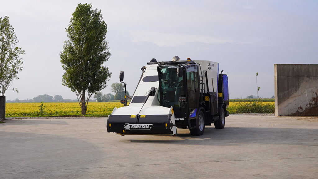 Leader PF FE 2
