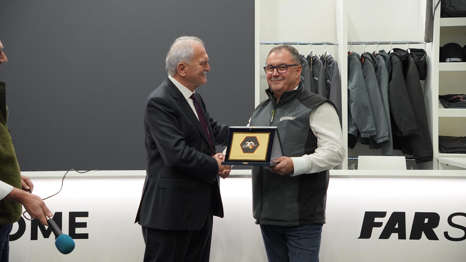 faresin deutschland20th